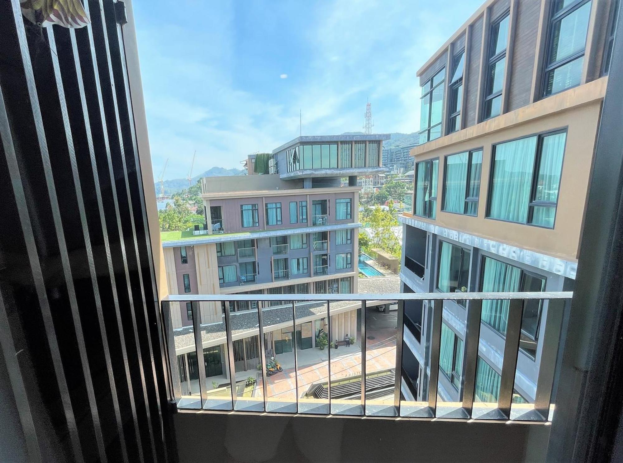 6Th Avenue Surin By Lofty Appartement Kamer foto