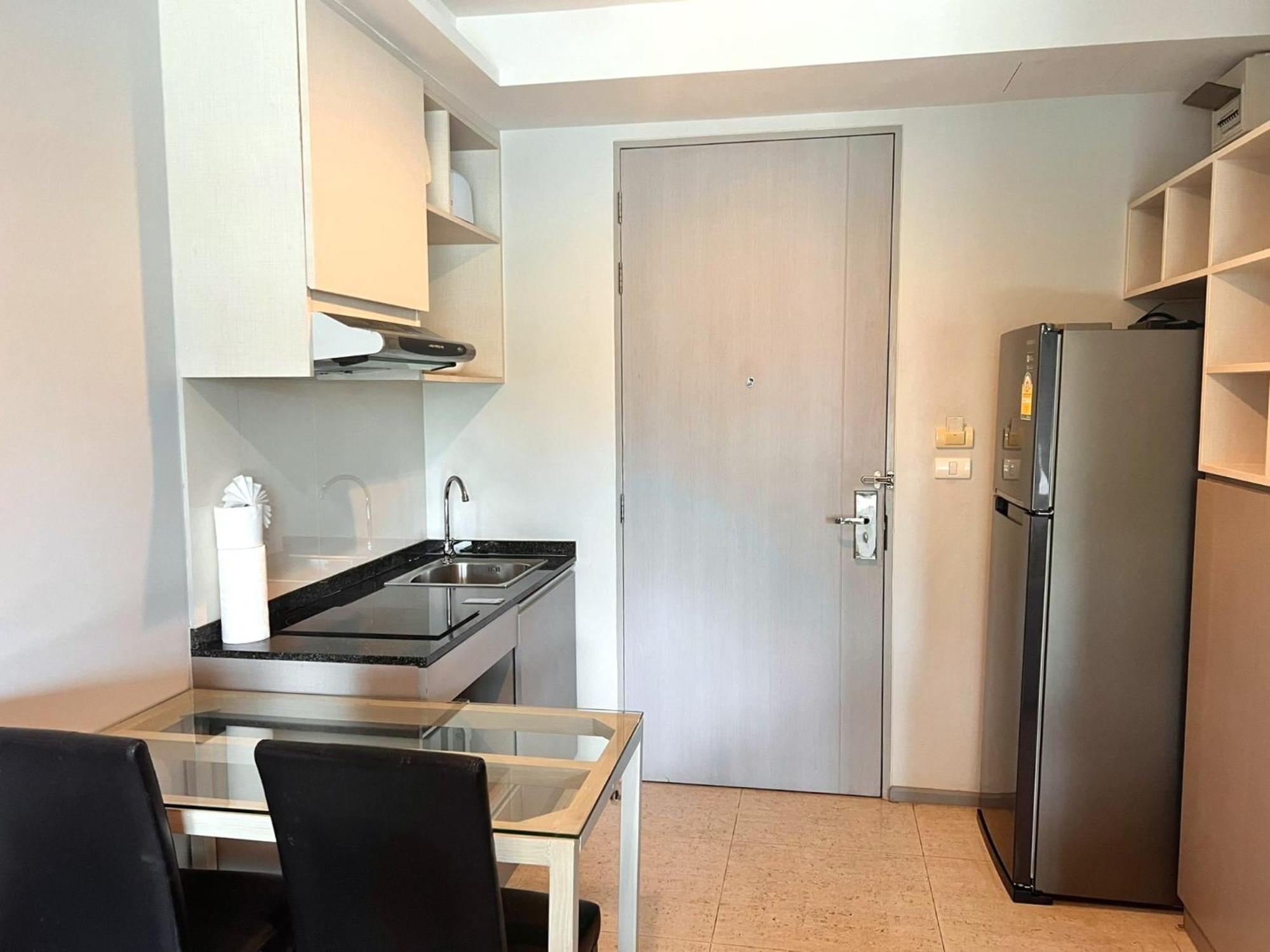 6Th Avenue Surin By Lofty Appartement Buitenkant foto