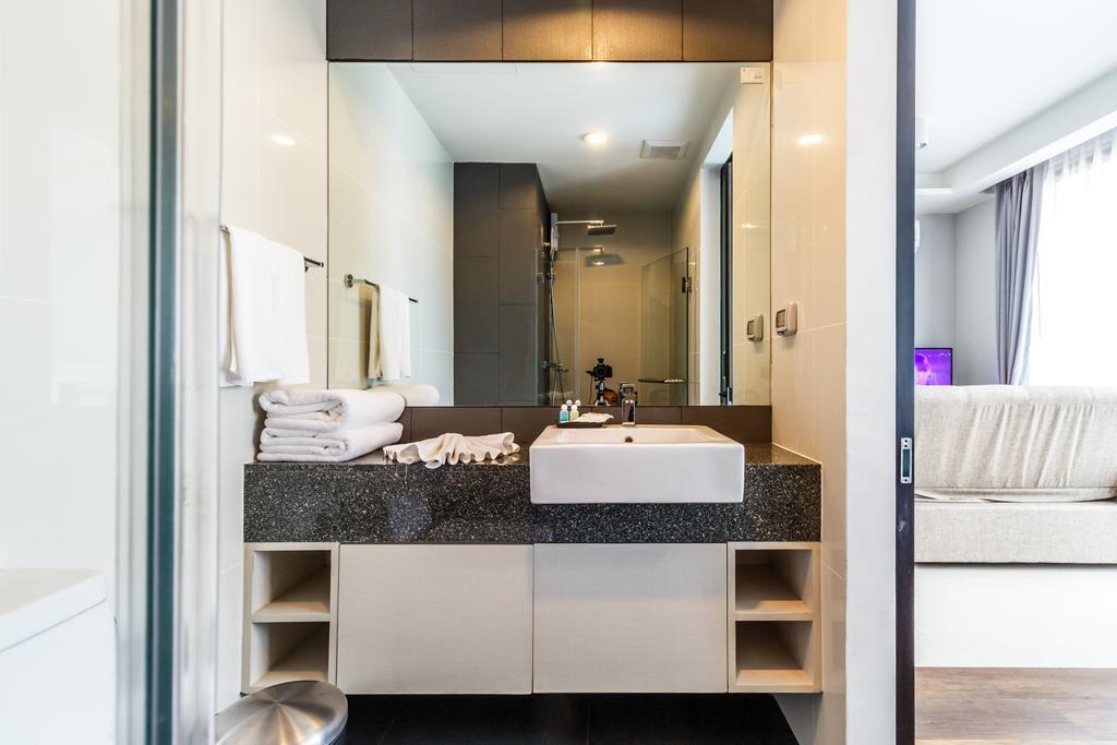 6Th Avenue Surin By Lofty Appartement Buitenkant foto